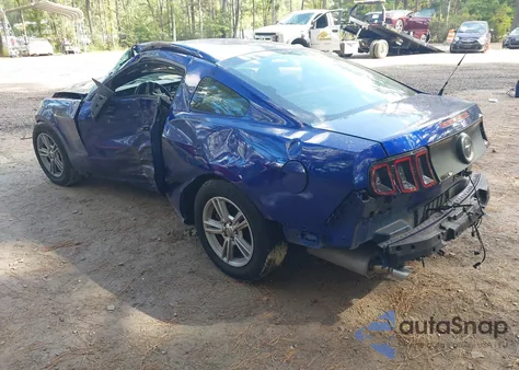 2013 Ford Mustang V6 из США, поврежденный, VIN 1ZVBP8AM2D5258885